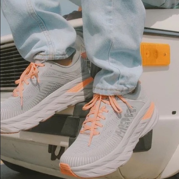 Hoka One One Shoes - HOKA ONE ONE® Bondi 7 Women’s Sneaker